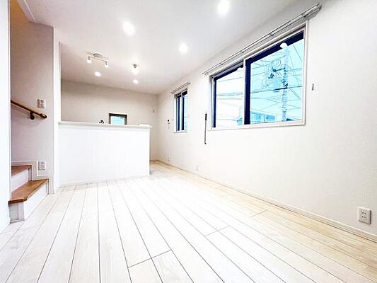 リビング/ダイニング 茅ヶ崎市中海岸3丁目 中古戸建