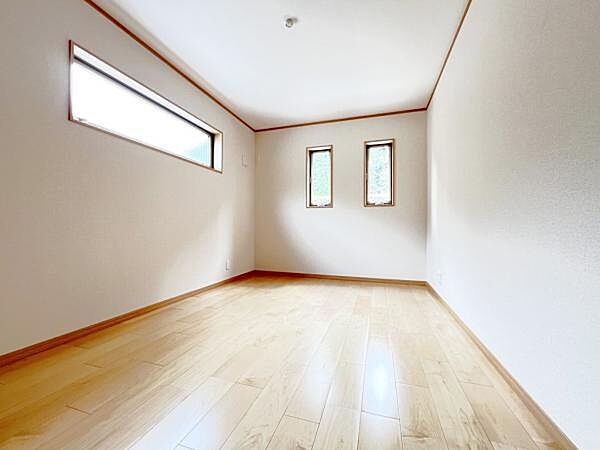 洋室を拡大表示