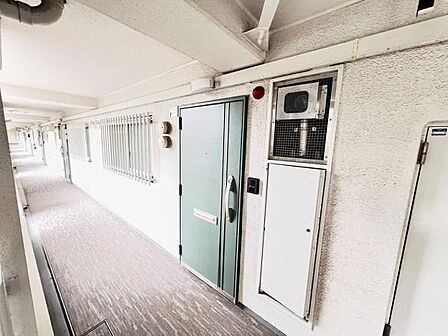 いつも気持ちよくご家族を迎えられる玄関です。