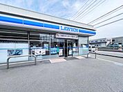 ローソン 東京工芸大前店まで約1190m（徒歩15分）