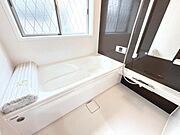 お風呂でほっとひといき。1日の疲れを癒しましょう。