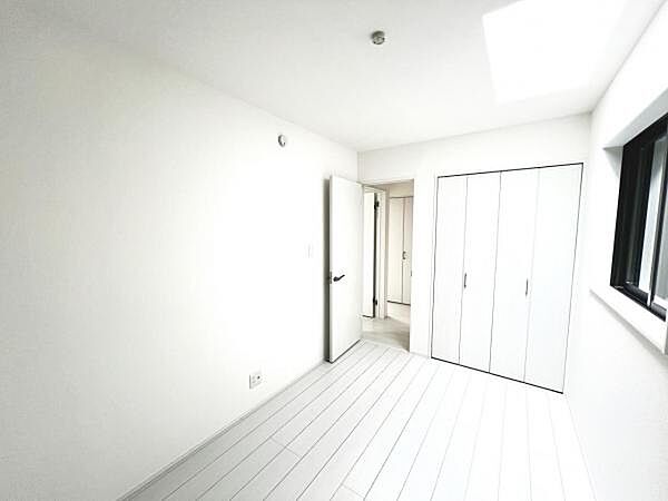 洋室を拡大表示
