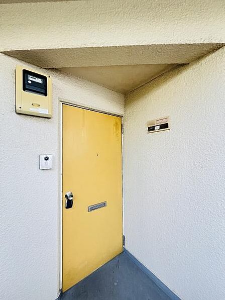 いつも気持ちよくご家族を迎えられる玄関です。
