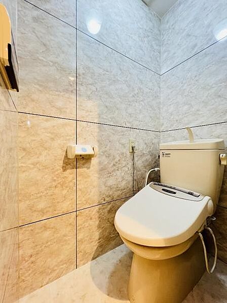 ほっと安らげるトイレ空間です。