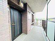 いつも気持ちよくご家族を迎えられる玄関です。