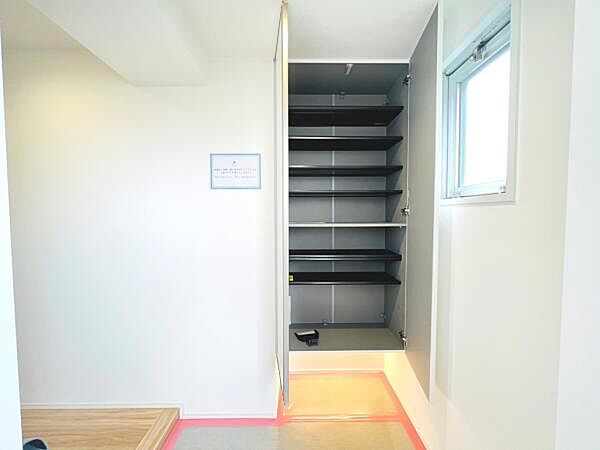 室内を拡大表示
