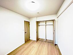 寝室の画像