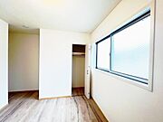 子供部屋にもちょうど良い大きさのお部屋です。
