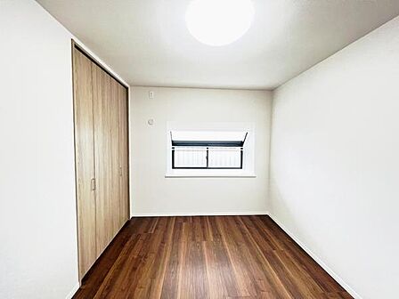子供部屋にもちょうど良い大きさのお部屋です。