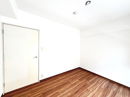 子供部屋にもちょうど良い大きさのお部屋です。