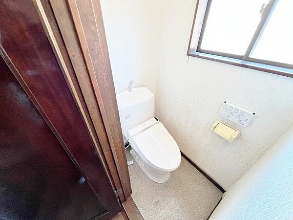 トイレを拡大表示