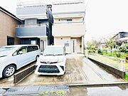 駐車場ももちろん完備しておりますのでお車所有の方にも心強いです。