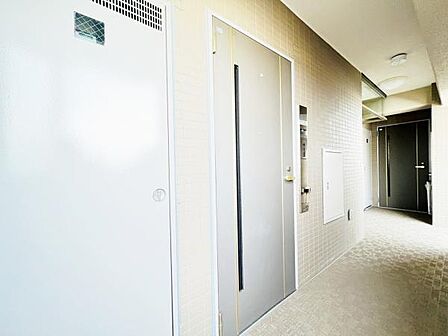 いつも気持ちよくご家族を迎えられる玄関です。