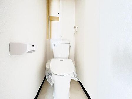 ほっと安らげるトイレ空間です。