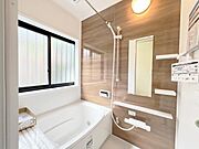 お風呂でほっとひといき。1日の疲れを癒しましょう。