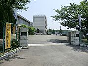 海老名市立門沢橋小学校まで約280m（徒歩4分）