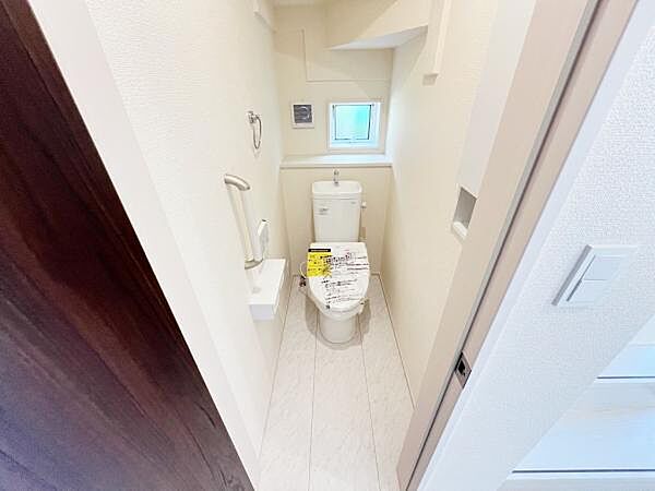 トイレを拡大表示