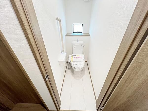 トイレを拡大表示