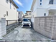 駐車場ももちろん完備しておりますのでお車所有の方にも心強いです。