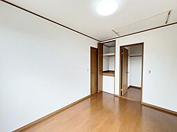 寝室の画像