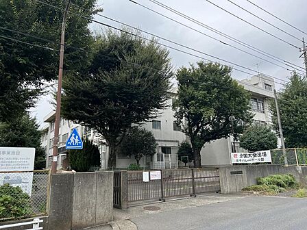 相模原市立相武台中学校まで約1670m(徒歩21分)