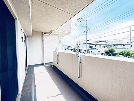 お洗濯ものを気持ち良く太陽の光で干せるのが嬉しいですね。