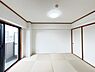 和室：和室スペースです。畳のお部屋は寛げる空間ですね。