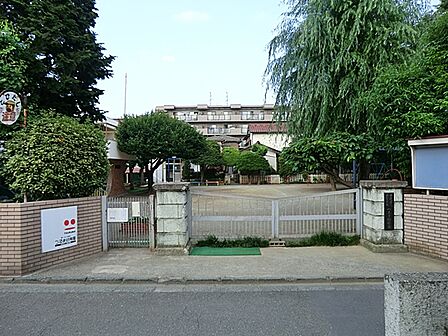 つるま幼稚園まで約110m(徒歩2分)