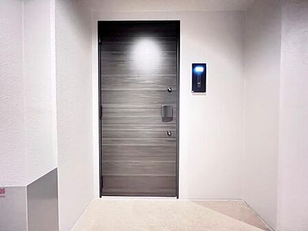 いつも気持ちよくご家族を迎えられる玄関です。