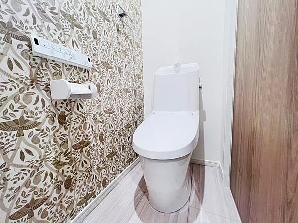 トイレを拡大表示