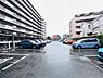 駐車場：駐車場ももちろん完備しておりますのでお車所有の方にも心強いです。