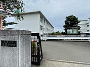 座間市立座間中学校まで約340m（徒歩5分）