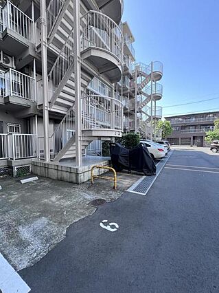 駐車場ももちろ...