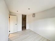 子供部屋にもちょうど良い大きさのお部屋です。