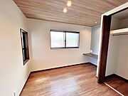 子供部屋にもちょうど良い大きさのお部屋です。