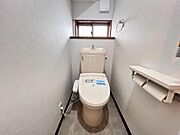 ほっと安らげるトイレ空間です。