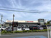 ヨークフーズ 辻堂太平台店まで約1900m（徒歩24分）
