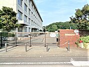 藤沢市立天神小学校まで約1280m（徒歩16分）
