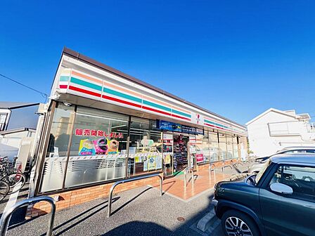 セブン-イレブン 鵠沼神明店まで約1140m（徒歩15分）
