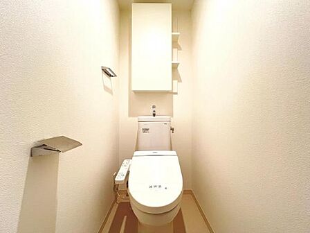ほっと安らげるトイレ空間です。