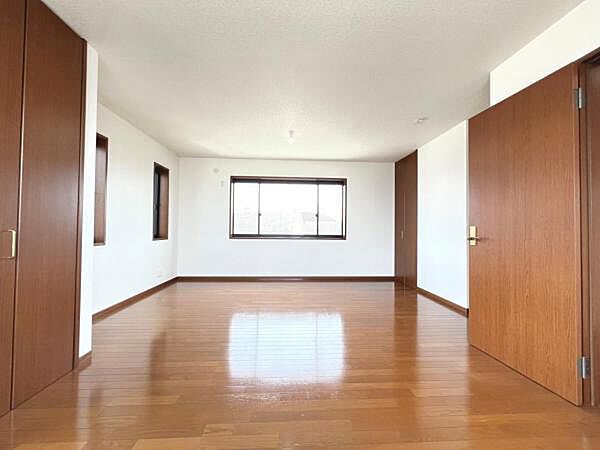 寝室を拡大表示