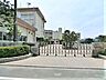 周辺：藤沢市立八松小学校まで約350m（徒歩5分）