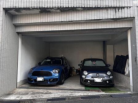 駐車場ももちろん完備しておりますのでお車所有の方にも心強いです。