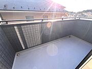 お洗濯ものを気持ち良く太陽の光で干せるのが嬉しいですね。
