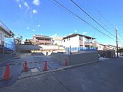 一生懸命建築中です。完成が楽しみですね。
