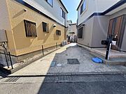 駐車場ももちろん完備しておりますのでお車所有の方にも心強いです。