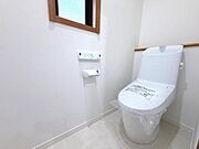 ほっと安らげるトイレ空間です。