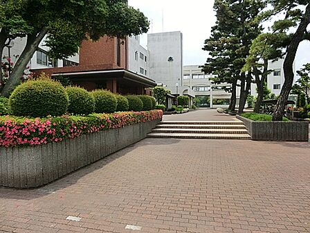 町田市立小山中学校まで約2520m(徒歩32分)
