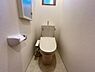 トイレ：ほっと安らげるトイレ空間です。