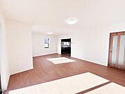 リビングダイニングになります。ご家族そろっての素敵な空間になりそうですね。